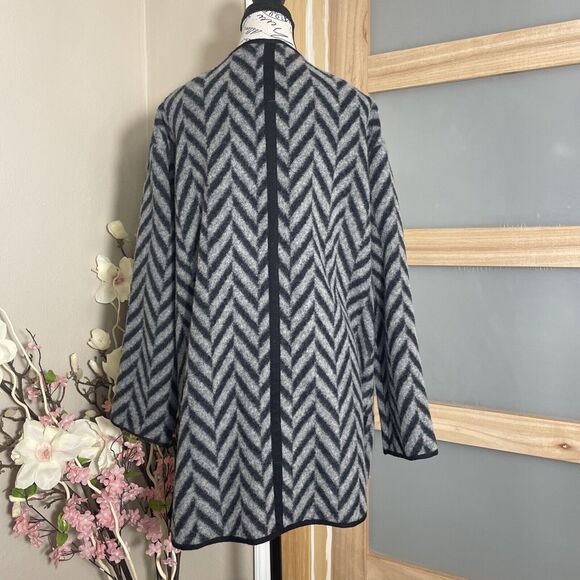 Talbots Womens Wool Blend Cardigan Sweater Medium Front Zipper Gray Long Sleeves - Picture 6 of 8